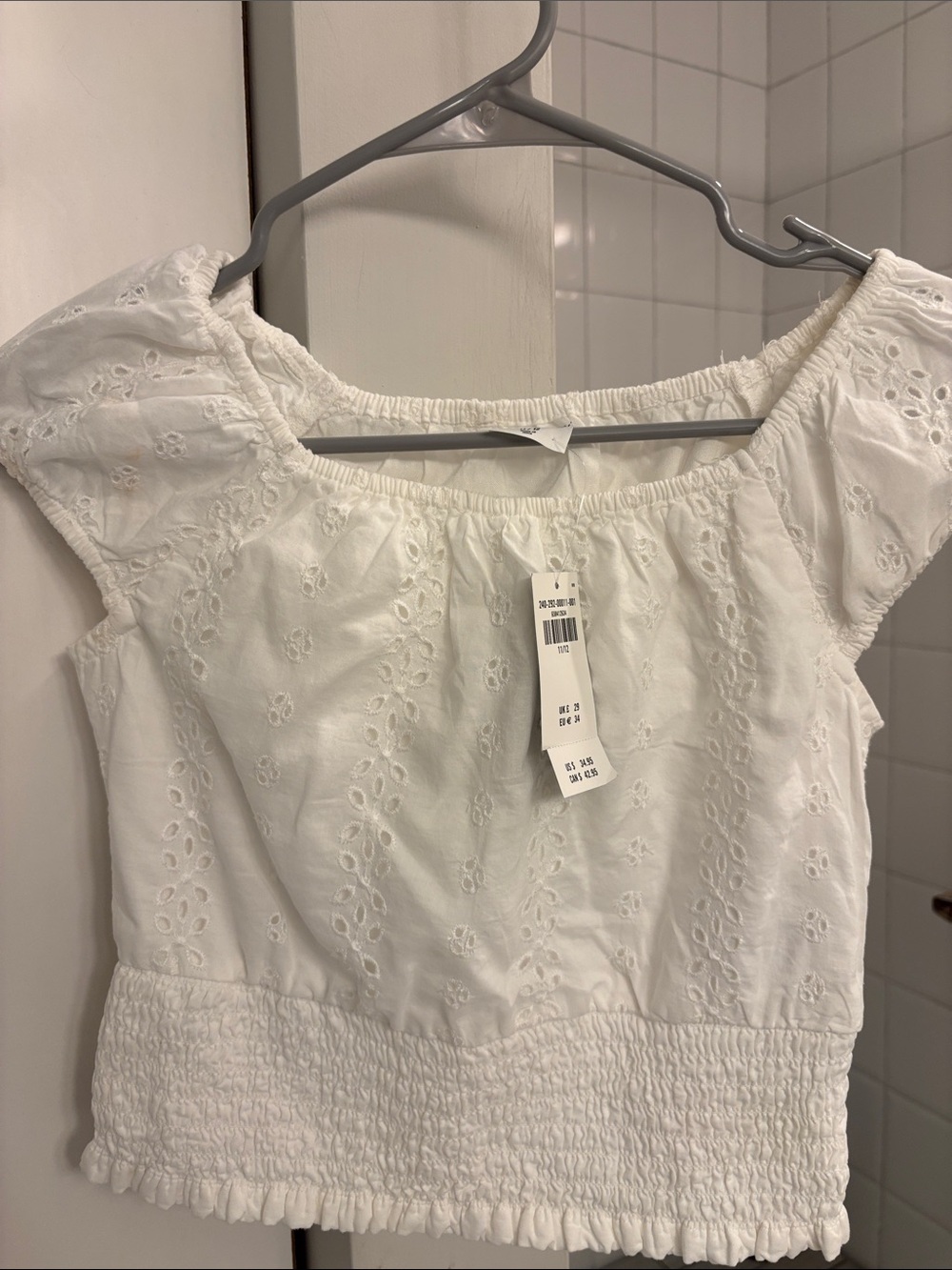 Abercrombie & Fitch White Eyelet Off-Shoulder Crop Top